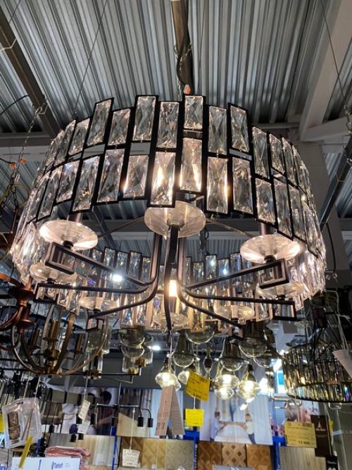 Распродажа!   Люстра - важный элемент дизайна интерьера, от которого зависит общая атмосфера и уют. 02