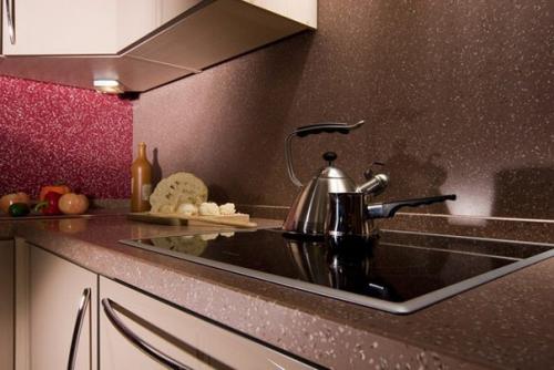 Кухонный фартук из искусственного камня. 02