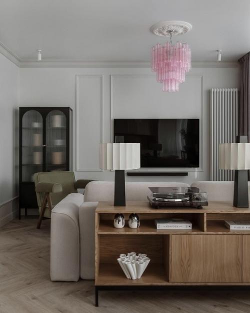 Интерьер с плавным раскрытием пространства. 03