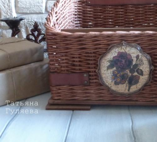 Благородный коричневый.   По фэн-шуй коричневый цвет относится к стихии земли и олицетворяет комфорт и постоянство. 02