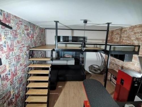 Интересное решение. Для квартиры с высокими потолками. 04