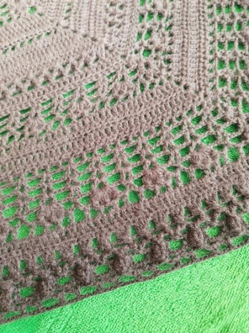 Рукодельная кухня.  Машинально, идешь вдоль домов и невольно взгляд устремляется в окна квартир расположенных на первом этаже. 03