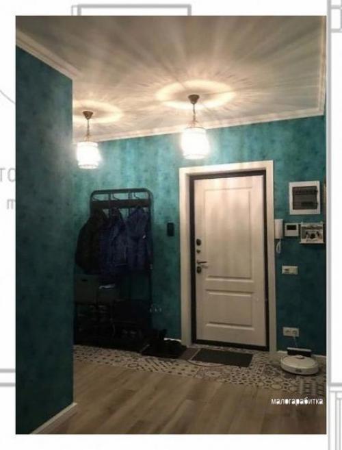 Бирюзовый цвет в интерьере - это цвет свежести, живительной силы, оттенок, в котором одновременно сочетается зеленый и голубой. 01