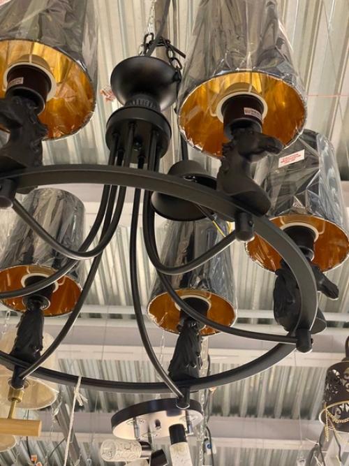 Распродажа!   Люстра - важный элемент дизайна интерьера, от которого зависит общая атмосфера и уют. 03