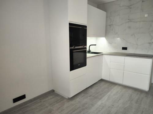 Закончили ремонт двухкомнатной квартиры в ЖК живи в рыбацком для молодой семьи. 02