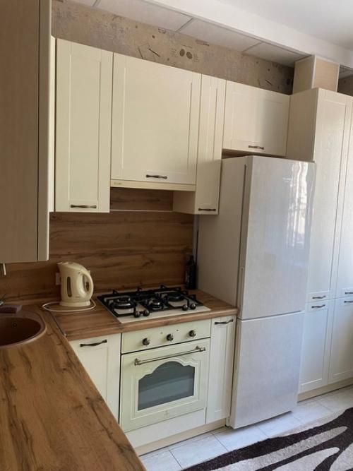 25, Самара.  Решила тоже показать свою обитель. 06