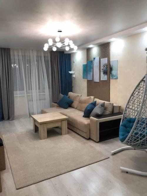 Двушка молодой пары, 72 кв м.
