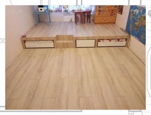 Дети растут и развиваются, и сложность оформления интерьера детской комнаты для двоих детей - в необходимости многое менять через несколько лет. 04