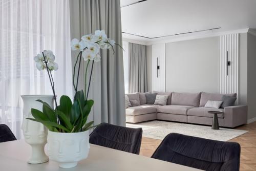 Владельцы этого дома - семья с новорожденным сыном. 02