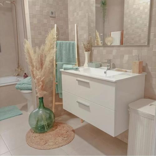 Приятный скандинавский интерьер в очень простом стиле. 08