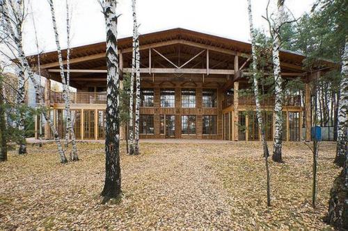 Среди многочисленных объектов тотана кузембаева для курорта Пирогово есть один, чье название неизменно вызывает легкое замешательство.