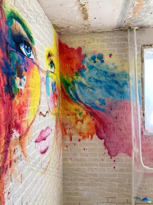 Роспись по декоративным кирпичам в углу на кухне. 07