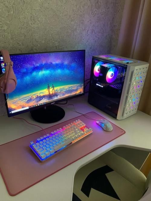 25, Самара.  Решила тоже показать свою обитель. 05