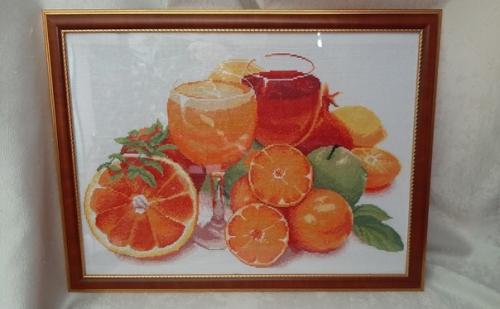 Вышивка в современном интерьере домов, квартир, не утратила своей актуальности. 01