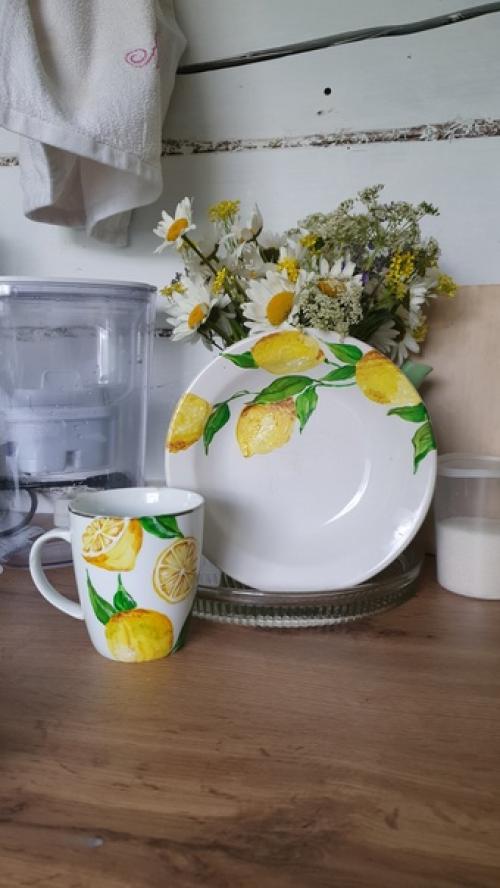 Близится к завершению ремонта ещё одна комната - веранда. 01