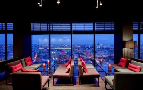 Топ - 10 панорамных ресторанов Петербурга. 01