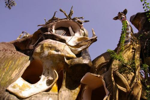 Необычные здания со всего мира. 04