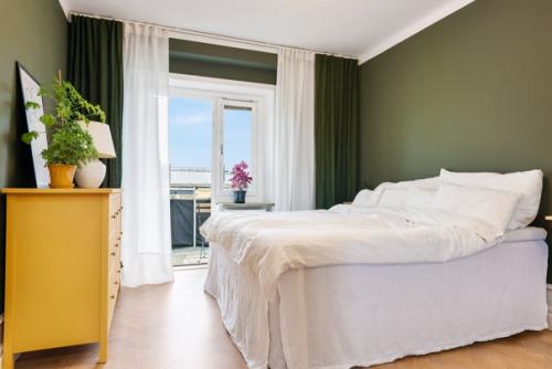 Добро пожаловать в красивую квартиру в скандинавском стиле, расположенную в центре шведского города норрчёпинг. 08