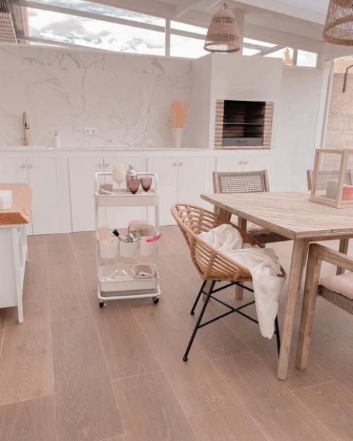 Замечательный интерьер дома в очень сдержанном скандинавском стиле. 02