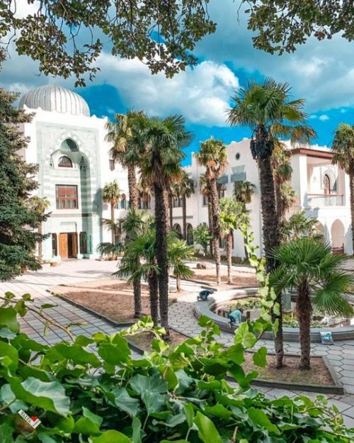 Дворец дюльбер: архитектурная жемчужина Ялты. 03 Дворец дюльбер: архитектурная жемчужина Ялты. 03