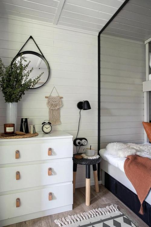 Дизайнер столкнулась с непростой задачей: найти бытовку достойного качества для комфортного дачного отдыха. 05