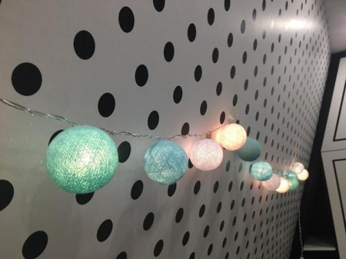 Вот такой ремонт в комнате ребенка в частном доме. 05