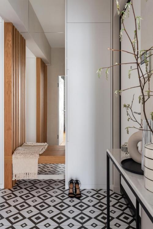 Куриный каприз.  Красотища и вкуснотища.   Ингредиенты:  Куриная грудка - 250 Грамм. Сыр твердый - 70 Грамм. 04