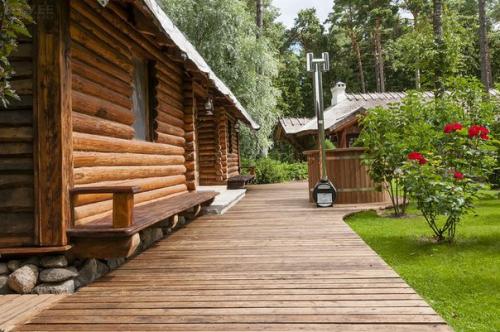 Почему-то не верится, что этот дом находится в виймси. 03