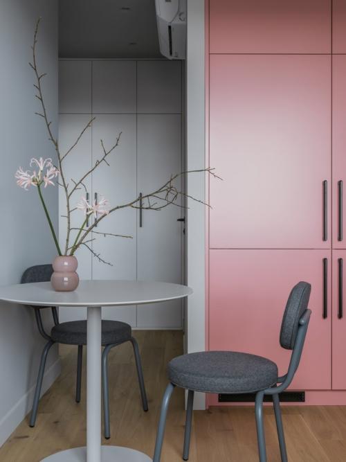 Нежный интерьер 1-комнатной квартиры 33 м 2 в Москве. 06