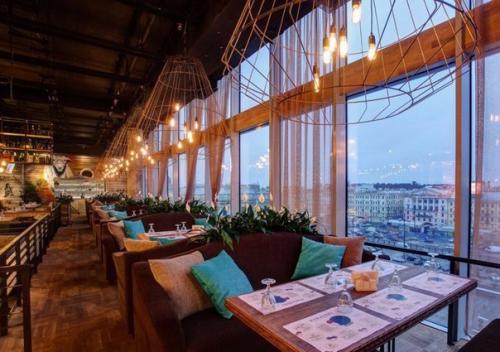 Топ - 10 панорамных ресторанов Петербурга. 05