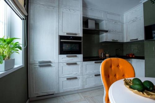 Ещё больше цвета: комфортная двухкомнатная квартира. 01