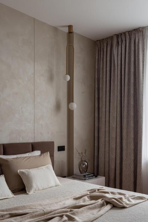 Куриный каприз.  Красотища и вкуснотища.   Ингредиенты:  Куриная грудка - 250 Грамм. Сыр твердый - 70 Грамм. 07