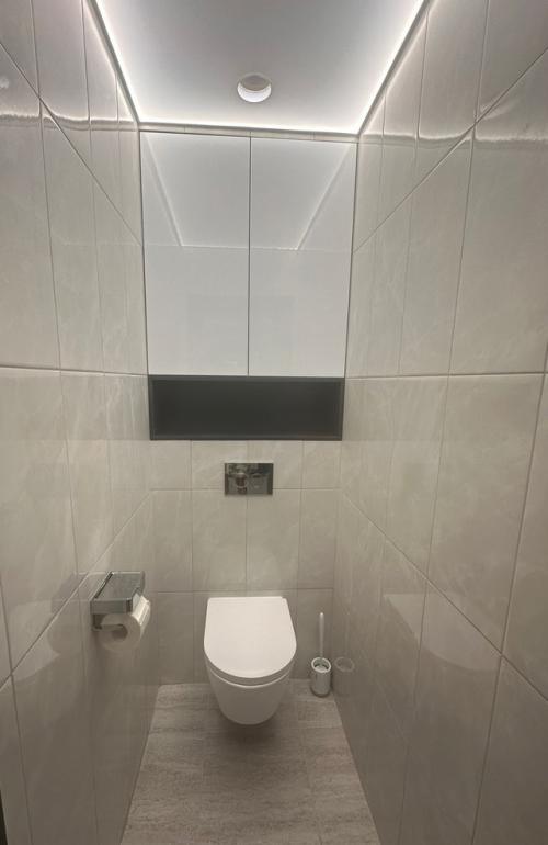 Закончили ремонт двухкомнатной квартиры в ЖК живи в рыбацком для молодой семьи. 05