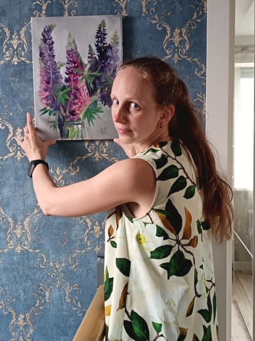 Попробовали с любой в интерьере посмотреть. 05