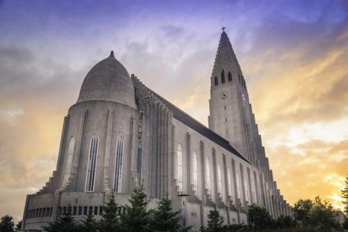 Необычные здания со всего мира.  