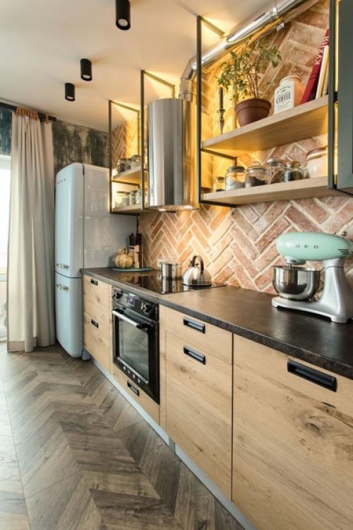 Кухня - гостиная и полноценное спальное место с легким зонированием. 04