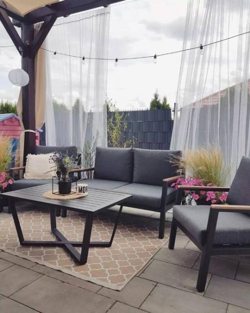 Интерьер этого дома сочетает в себе лучшие черты скандинавского стиля и бохо. 05