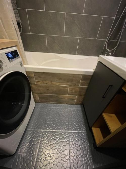 Отремонтировали ванную своими силами. 05