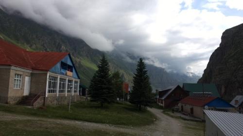 Конечно же, о самом альплагере Безенги! 07