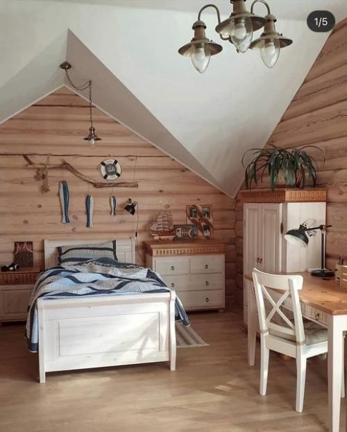 У вас потрясающий дом, еще немного добавить цвета, расставить акценты: здесь оттенить, это перекрасить и будет просто шик! 09