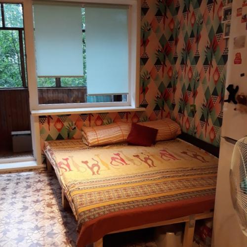 Когда-то я мечтала стать дизайнером интерьера (спецом закончила 11 классов, затем училище на полиграфдизайн (не закончила) и затем хотела политех. 01