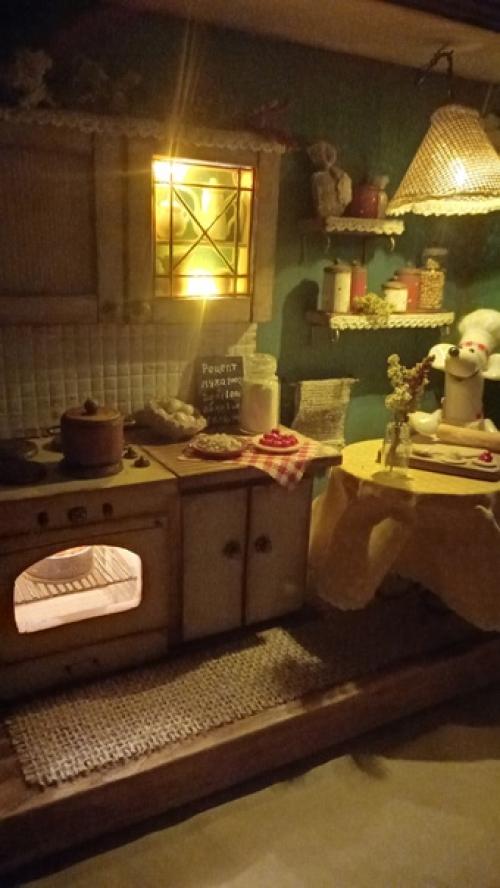 Миниатюрная кухонька из дерева и полимерной глины! 06