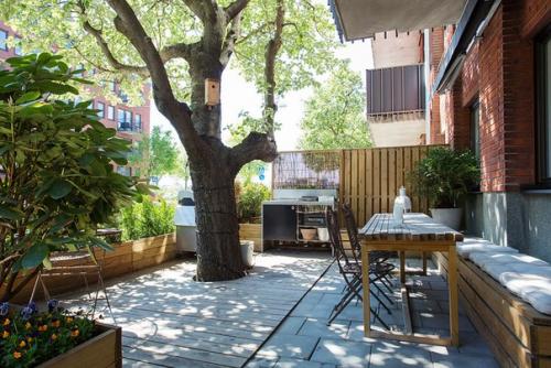 Квартира в Стокгольме с декором из поддонов. 09