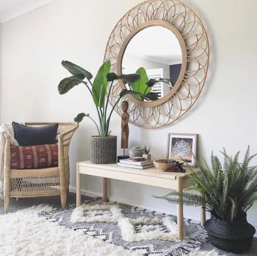 Здравствуйте, одногруппники!  Последнее время всё чаще на сканди - страничках инсты вижу мебель и предметы интерьера из ротанга. 02