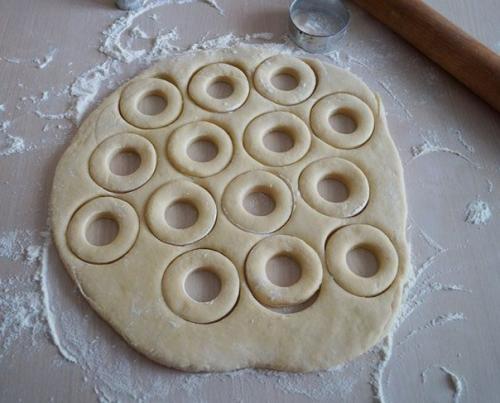 Нежные пончики без дрожжей. 06