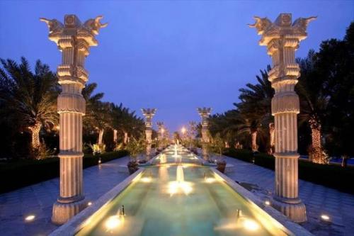 Дариуш гранд отель Dariush (Dariush Grand Hotel) - самый роскошный и помпезный отель острова киш. 04