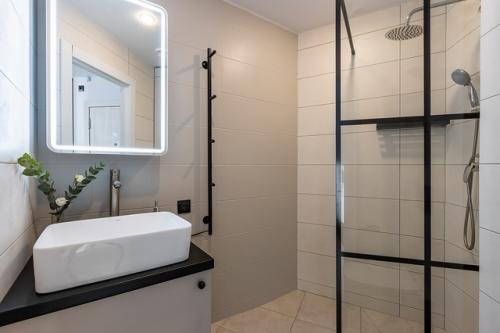 Интерьер маленькой гостевой студии всего 17 кв. 08