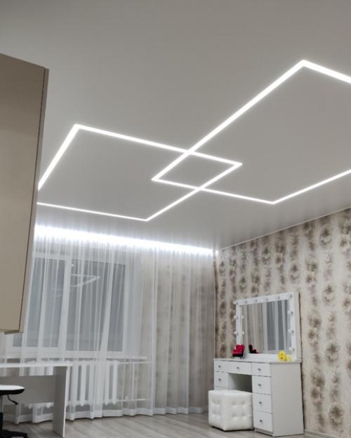 В случае если вы хотите подобрать новое, свежее, современное решение для вашего дома, обратите внимание на световые линии. 02