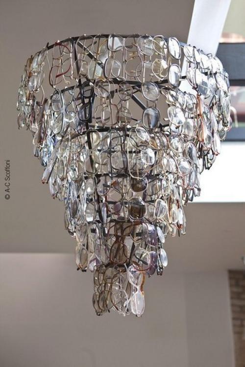 Масса креатива в уникальном лофте в Париже.

