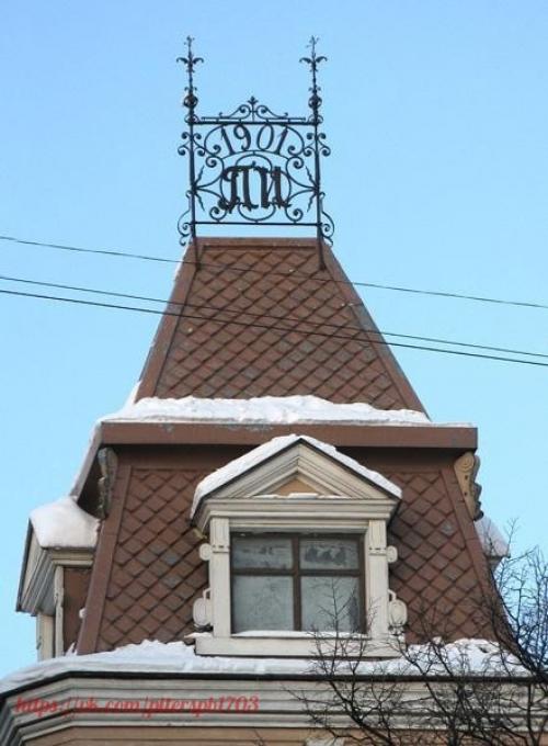 Дом с Павлином. 02